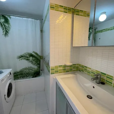 Lagoons Apartment