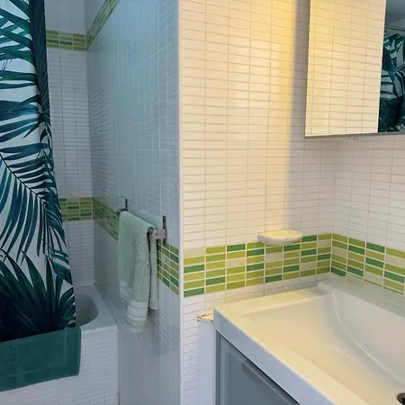 Lagoons Apartment